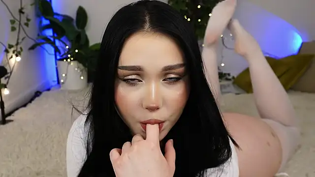 ScarletBlaze online show from February 5, 6:37 pm