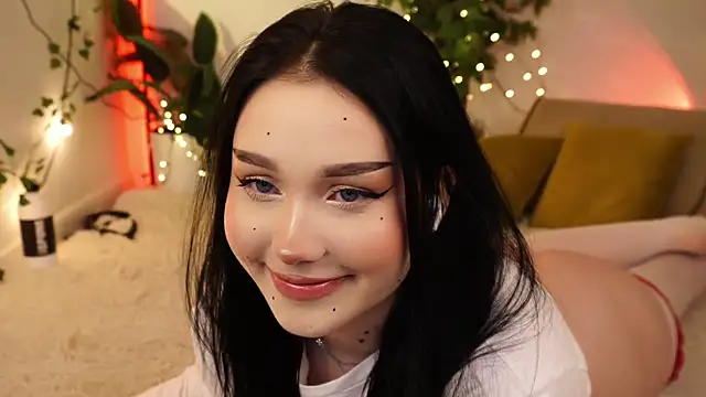 ScarletBlaze online show from March 12, 6:11 pm