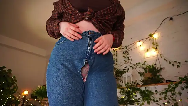 ScarletBlaze online show from February 21, 6:20 pm