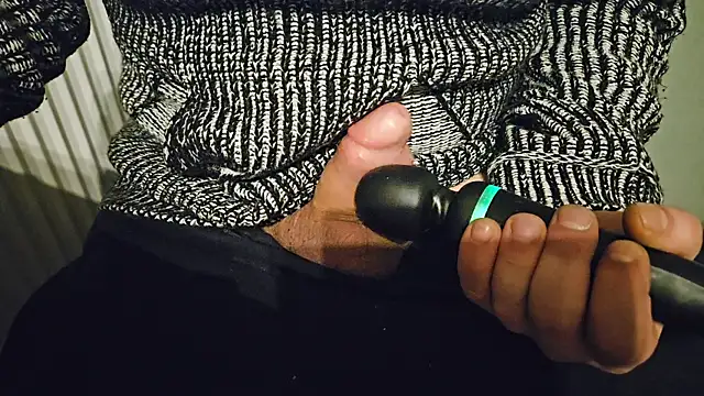 Snapshot of drm4ple3 chatting on January 10, 5:04 pm drm4ple3 online show from January 10, 5:04 pm