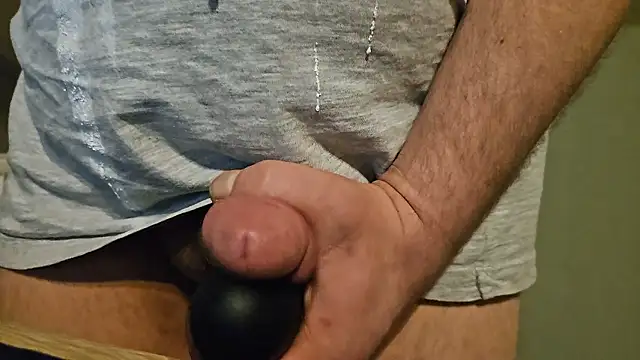 Snapshot of drm4ple3 chatting on February 7, 7:17 pm drm4ple3 online show from February 7, 7:17 pm