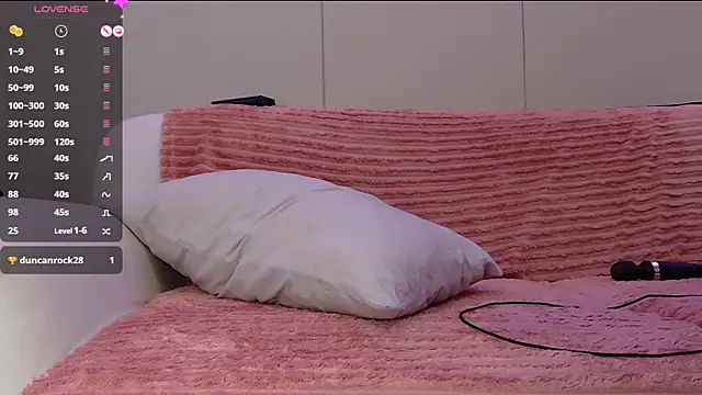 Snapshot of ScarletCarnal chatting on December 27, 9:32 pm ScarletCarnal online show from December 27, 9:32 pm