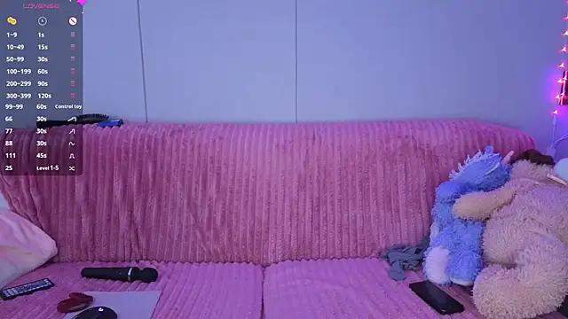 Snapshot of ScarletCarnal chatting on November 27, 7:54 am ScarletCarnal online show from November 27, 7:54 am