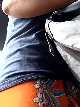 Simone Miller online show from March 5, 1:39 pm