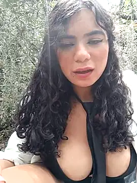 Simone Miller online show from March 11, 5:57 pm