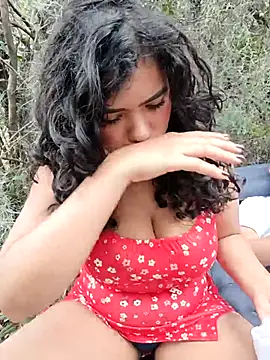 Simone Miller online show from October 7, 3:20 pm