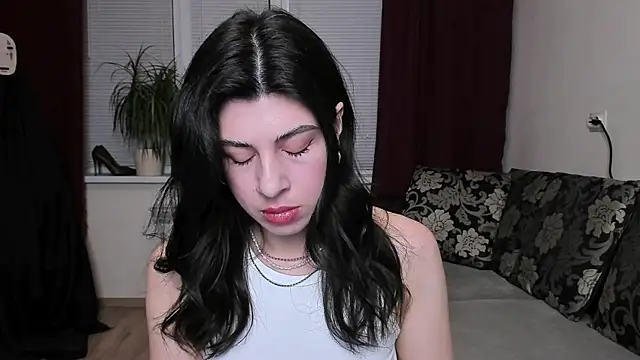 MolagAnna online show from January 27, 2:35 pm