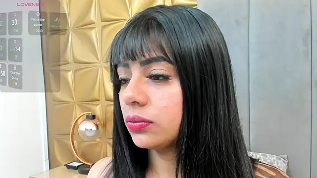 Snapshot of melani_dream chatting on June 19, 1:48 pm melani dream online show from June 19, 1:48 pm