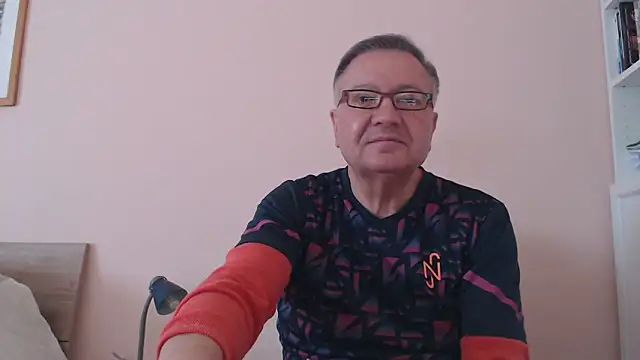 YOU6me online show from November 20, 10:37 am