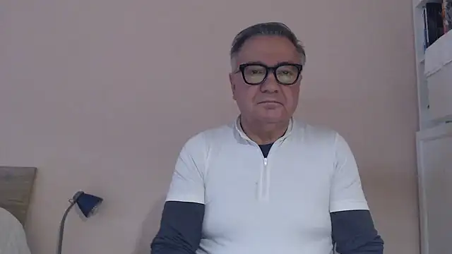 YOU6me online show from December 16, 2:00 pm