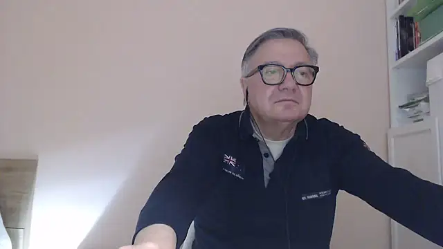 YOU6me online show from January 15, 6:22 pm