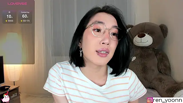 Ren yoon online show from May 4, 4:52 am
