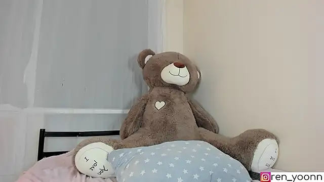 Ren yoon online show from July 2, 3:23 am