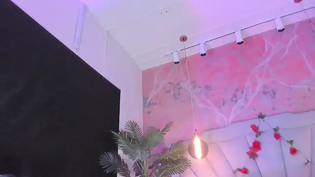 Snapshot of ValerySex_ chatting on June 18, 12:09 pm ValerySex online show from June 18, 12:09 pm