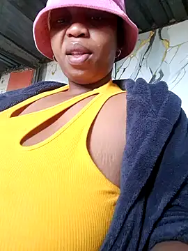 winterqueenx online show from March 17, 5:55 am