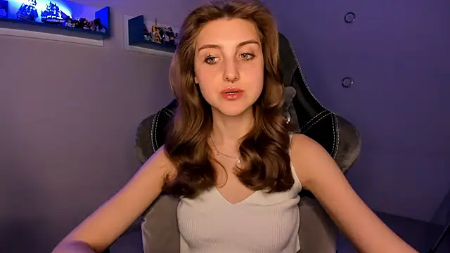 Snapshot of CassiaBlade1 chatting on February 13, 7:31 pm CassiaBlade1 online show from February 13, 7:31 pm