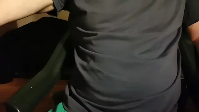 Snapshot of Lucas1andOnly4Girl chatting on December 14, 10:36 pm Lucas1andOnly4Girl online show from December 14, 10:36 pm