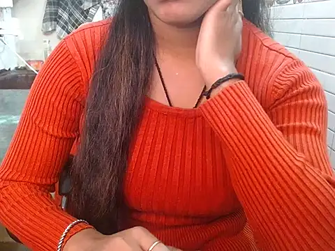 Snapshot of LovingPihu chatting on November 16, 5:46 am LovingPihu online show from November 16, 5:46 am