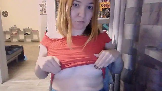 BrattyFoxyGirl online show from October 16, 2:29 pm