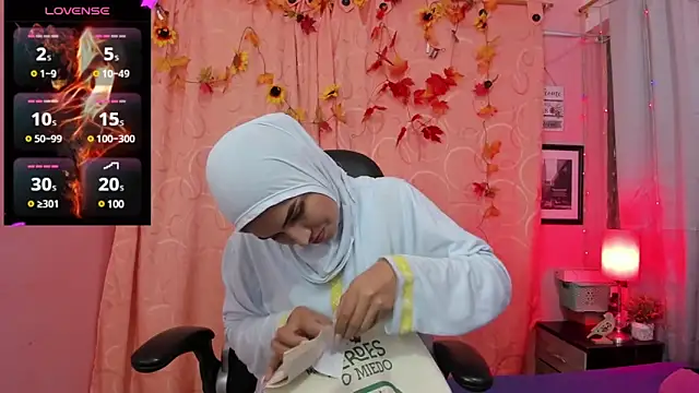 Snapshot of DarshaKhemu chatting on December 27, 9:00 pm DarshaKhemu online show from December 27, 9:00 pm