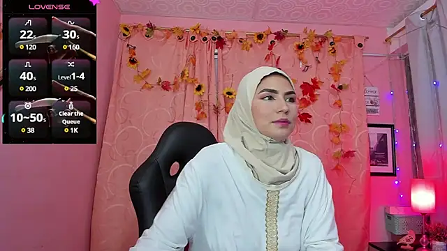 Snapshot of DarshaKhemu chatting on January 17, 9:06 pm DarshaKhemu online show from January 17, 9:06 pm