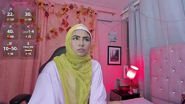 Snapshot of DarshaKhemu chatting on February 12, 8:40 pm DarshaKhemu online show from February 12, 8:40 pm