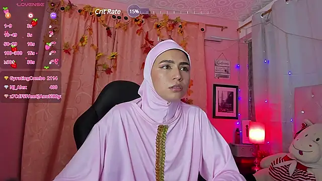 Snapshot of DarshaKhemu chatting on February 18, 1:32 am DarshaKhemu online show from February 18, 1:32 am