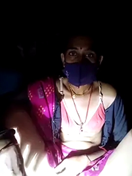 Snapshot of Mohni_Das chatting on October 24, 11:23 pm Mohni Das online show from October 24, 11:23 pm