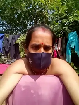 Snapshot of Mohni_Das chatting on November 22, 4:55 am Mohni Das online show from November 22, 4:55 am