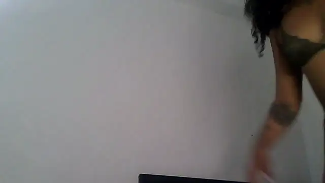 Snapshot of samay_cole chatting on March 20, 5:24 am samay cole online show from March 20, 5:24 am