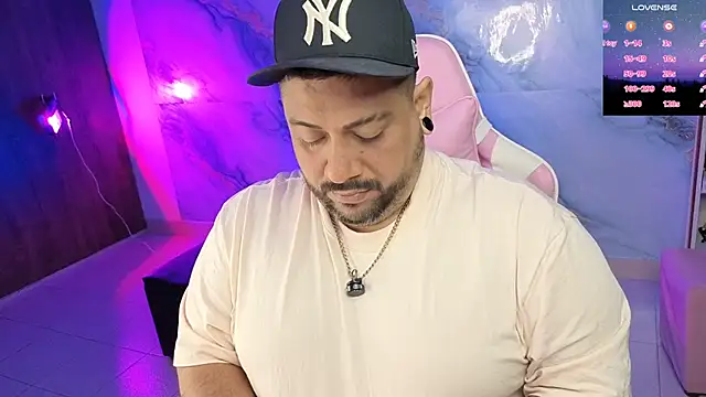 jacoob woods online show from April 29, 12:48 am