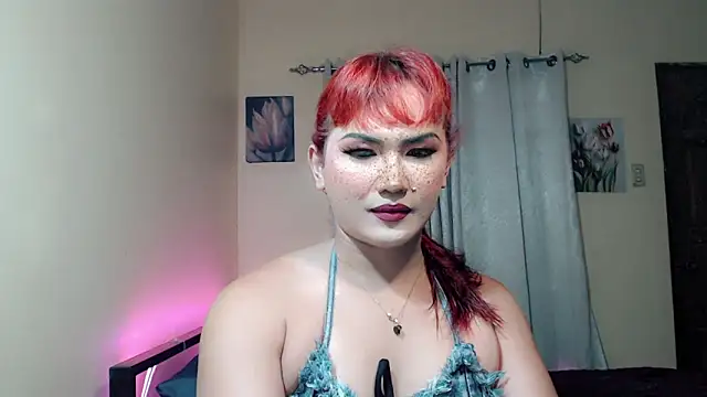 Snapshot of beatrice_21 chatting on May 18, 9:37 am beatrice 21 online show from May 18, 9:37 am
