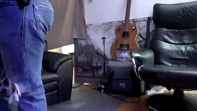 TheHellBilly online show from April 27, 3:26 am