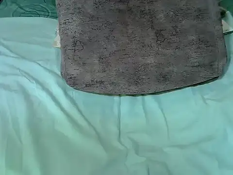 Shearivera  online show from November 23, 4:18 pm