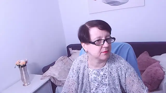 Snapshot of ChristaRose chatting on January 19, 2:28 pm ChristaRose online show from January 19, 2:28 pm