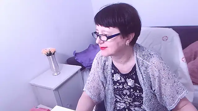 Snapshot of ChristaRose chatting on February 10, 1:57 am ChristaRose online show from February 10, 1:57 am