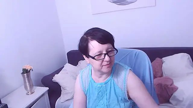 ChristaRose online show from June 28, 7:36 am