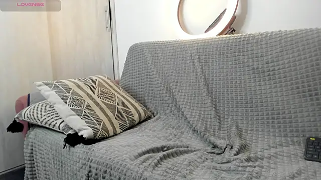 Snapshot of specter_27 chatting on March 6, 1:37 am specter 27 online show from March 6, 1:37 am