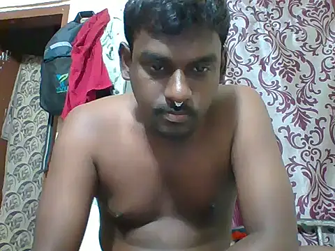 Snapshot of Slavebottombdsm09 chatting on November 7, 7:36 pm Slavebottombdsm09 online show from November 7, 7:36 pm