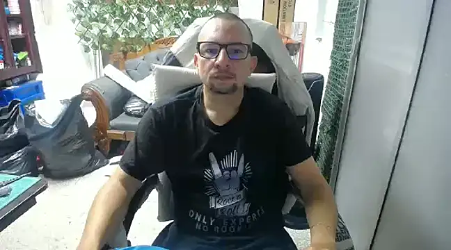 Snapshot of alexam_gal@xh chatting on February 25, 3:27 pm alexam galxh online show from February 25, 3:27 pm