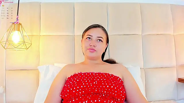 AnaisClark online show from December 31, 2:36 pm