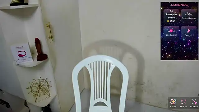 Snapshot of SexyFatHugeCock chatting on November 29, 7:55 am SexyFatHugeCock online show from November 29, 7:55 am