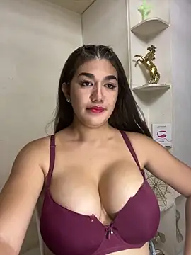 Snapshot of SexyFatHugeCock chatting on June 22, 10:56 am SexyFatHugeCock online show from June 22, 10:56 am