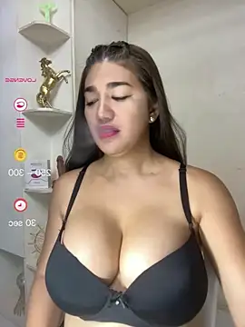 Snapshot of SexyFatHugeCock chatting on June 30, 10:05 am SexyFatHugeCock online show from June 30, 10:05 am