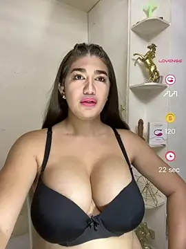 Snapshot of SexyFatHugeCock chatting on July 2, 10:38 pm SexyFatHugeCock online show from July 2, 10:38 pm