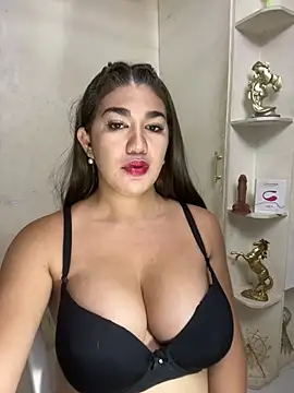 Snapshot of SexyFatHugeCock chatting on July 17, 11:42 pm SexyFatHugeCock online show from July 17, 11:42 pm