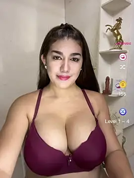 Snapshot of SexyFatHugeCock chatting on July 23, 9:57 pm SexyFatHugeCock online show from July 23, 9:57 pm