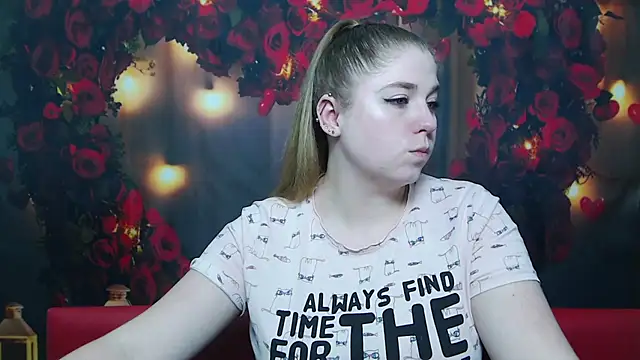 JessikaDaniel online show from February 5, 10:30 am