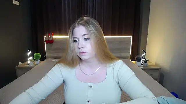 JessikaDaniel online show from October 7, 6:32 am