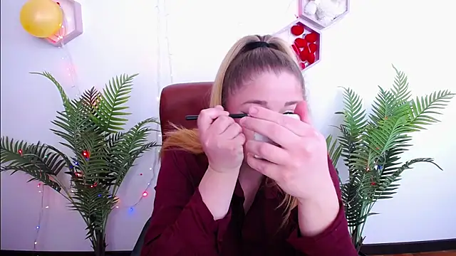 JessikaDaniel online show from March 11, 7:47 am